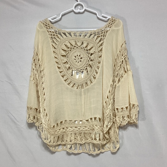 Rebellion Tops - NWT Rebellion large Cream Crochet Blouse